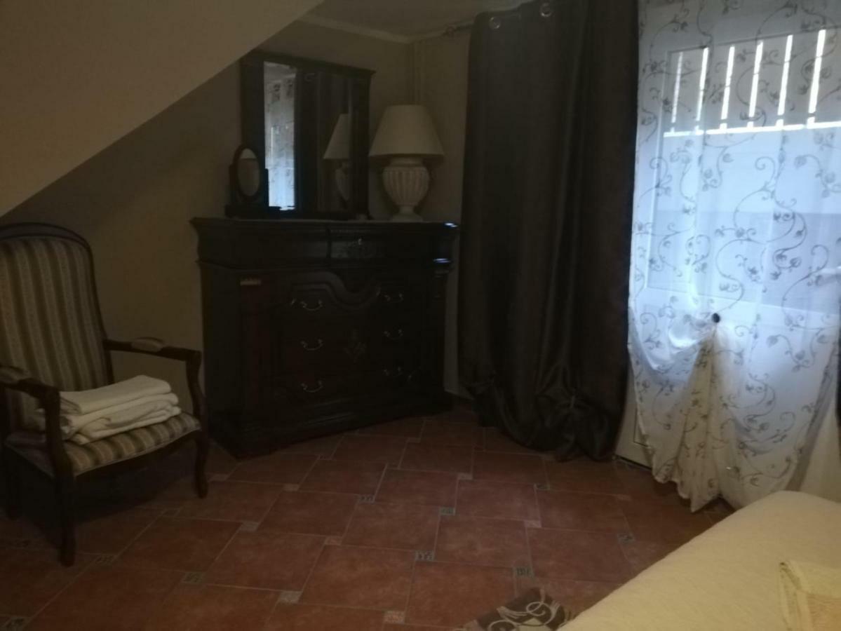 La Taverna Di Elide Aymavilles Kültér fotó