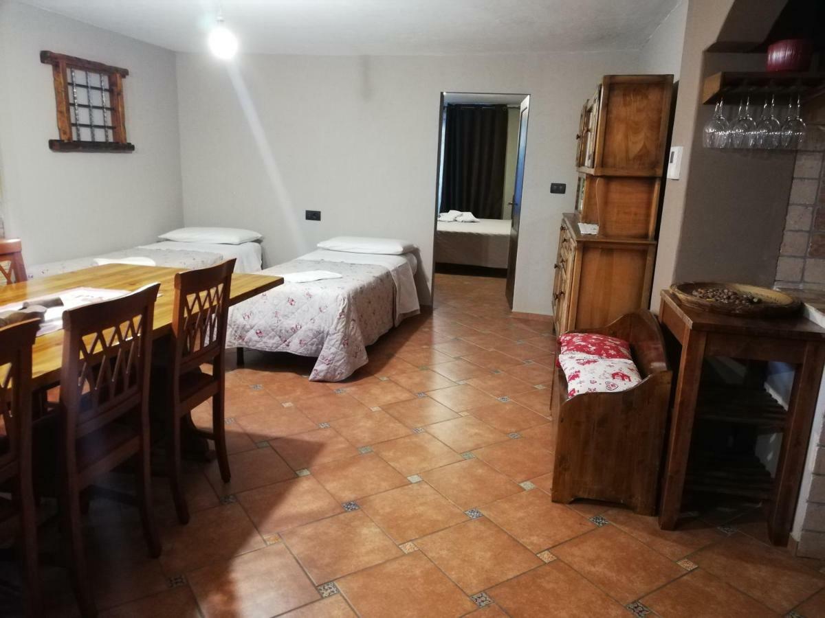 La Taverna Di Elide Aymavilles Kültér fotó